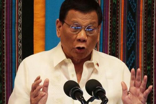 Ông Duterte 'bật đèn xanh' cho người dân Philippines bắn quan chức tham nhũng