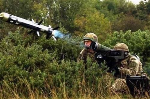 'Tiền đồn' chống Nga ở châu Âu hỏi mua 180 sát thủ diệt tăng Javelin của Mỹ