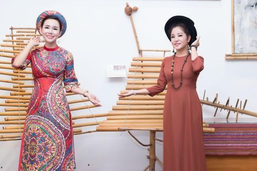 'Bà già' Thúy Nga sóng đôi 'đọ sắc' Đại sứ Trương An Xinh