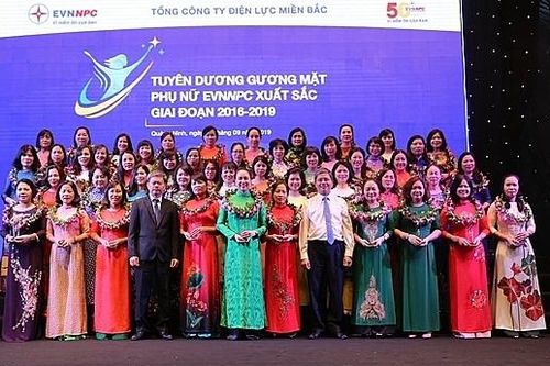 EVNNPC luôn quan tâm đến bình đẳng giới và sự tiến bộ của phụ nữ