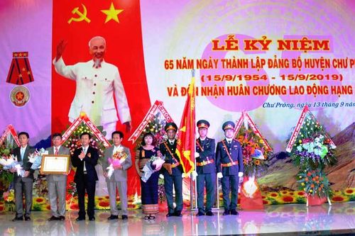 Đảng bộ Chư Prông: Kỷ niệm 65 năm Ngày thành lập và đón nhận Huân chương Lao động hạng nhất