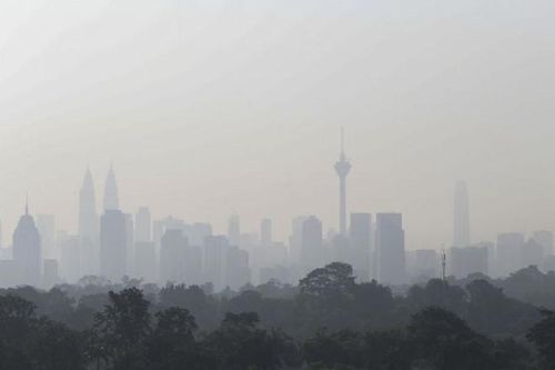 Cháy rừng nghiêm trọng, quan chức Indonesia và Malaysia đấu khẩu