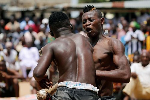 Võ truyền thống 200 năm ở Nigeria thành môn thể thao sinh bộn tiền
