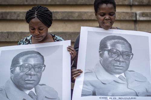 'Sóng ngầm' và mâu thuẫn trong đám tang Zimbabwe dành cho cố TT Mugabe