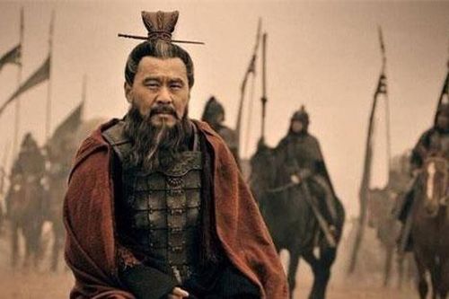 Nổi danh là trọng nhân tài, vì sao Tào Tháo lại chưa từng chủ động chiêu nạp Khổng Minh?