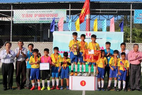 Phát triển phong trào thể dục thể thao học đường