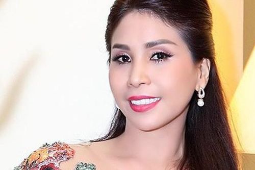 Lý Hương xa con gái tròn 10 năm