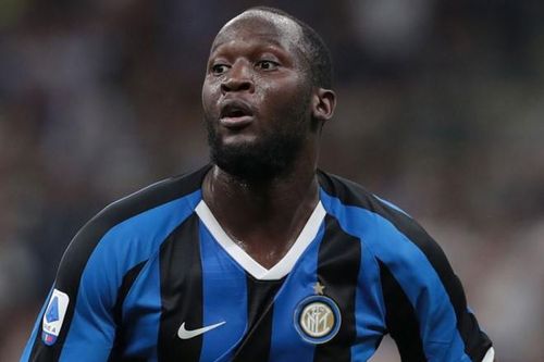 Chuyên gia Italy bị sa thải vì gọi Lukaku là khỉ ăn chuối