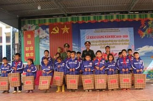 Chung tay viết tiếp ước mơ con chữ