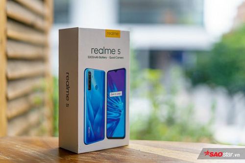 Mở hộp Realme 5 tại Việt Nam: Thiết kế bắt mắt, Snapdragon 665 cùng pin 'khủng' 5000mAh