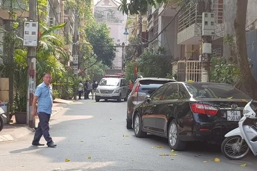 Hà Nội: 2 nữ sinh tử vong trong phòng trọ, nam thanh niên nhảy lầu tự vẫn