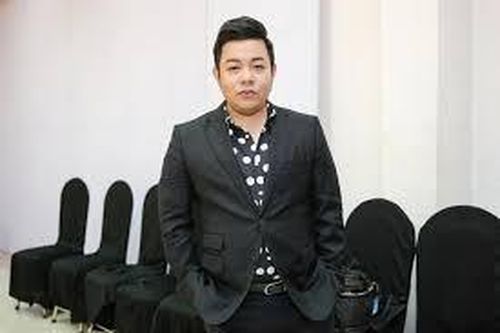 Quang Lê đi cưới vợ cho con trai, trả lời câu hỏi: 'Sao ba không cưới vợ cho ba'