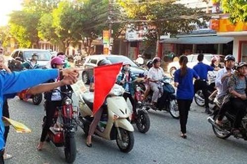 Nêu cao vai trò của thanh niên với văn hóa giao thông