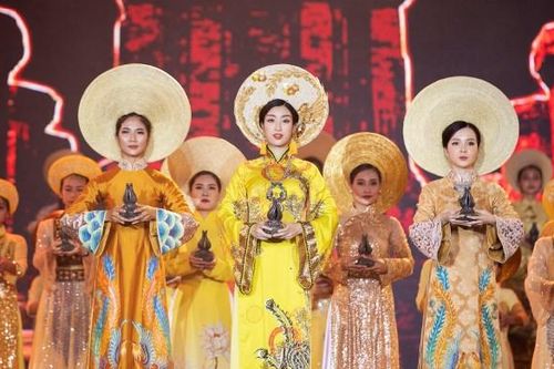Văn hóa, tâm hồn và bản lĩnh Việt