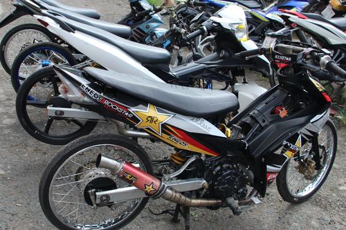 Ngăn hơn 50 thanh niên đua xe, cổ vũ trái phép