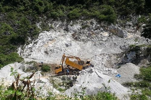 Xử lý nghiêm việc khai thác đá trái phép vùng lõi Công viên địa chất Hà Giang