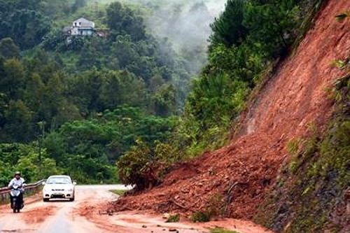 Nguy cơ sạt lở trên Quốc lộ 34