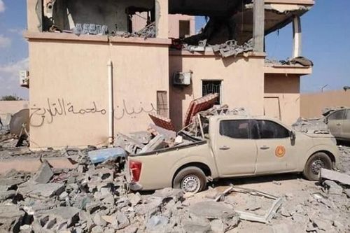 Libya: Vượt khỏi phạm vi Tripoli, lực lượng của Tướng Haftar mở rộng không kích
