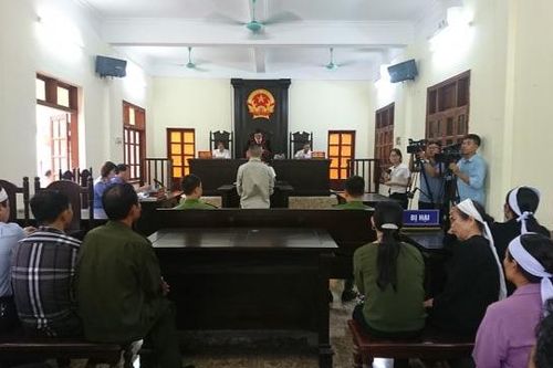 Tuyên phạt 13 năm tù đối với tài xế gây tai nạn khiến 8 người tử vong ở Hải Dương