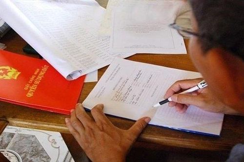 Mua bán nhà đất cần đóng thuế gì? Tính thuế, phí như thế nào?