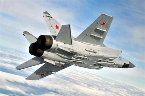 Khó tin: Tiêm kích MiG-31 tối tân được bán thanh lý với giá chỉ... 5 USD