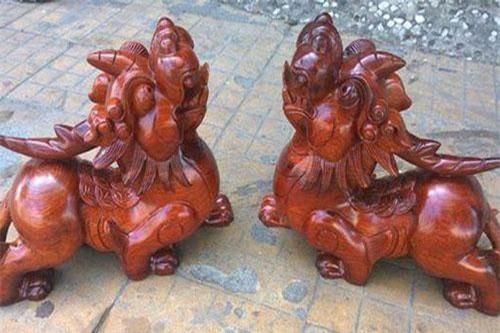 7 vật vẫy gọi Thần Tài đặt phòng khách, sáng đặt chiều 'chết ngộp' vì tiền về