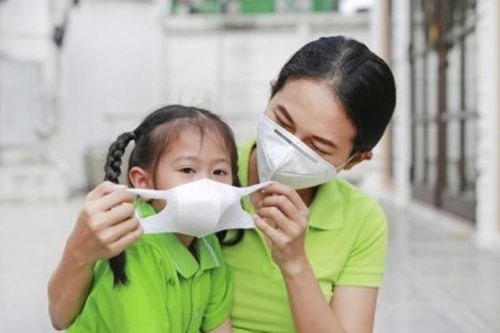 Cách phân biệt khẩu trang hoạt tính thật - giả nhanh chóng