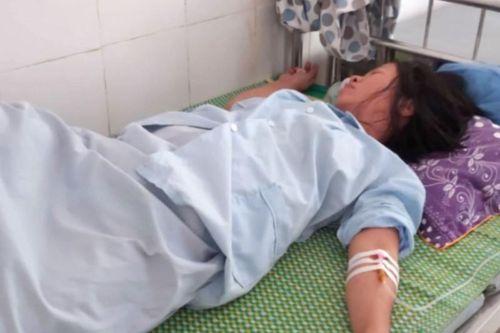 Kíp đỡ đẻ khiến trẻ sơ sinh đứt cổ tử vong chịu hình thức kỷ luật gì?