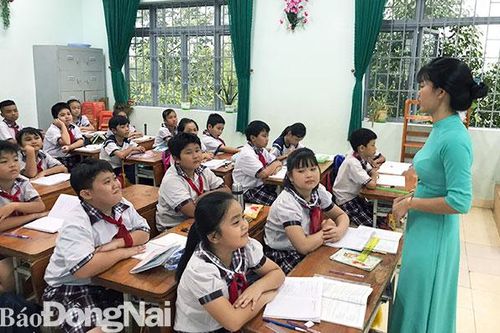 Tỷ lệ trường tiểu học dạy 2 buổi/ngày còn thấp