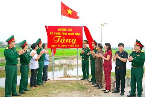 Lực lượng vũ trang tỉnh chung sức xây dựng nông thôn mới