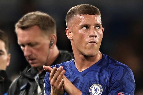 Huyền thoại Chelsea chê Barkley vì giành đá 11 m