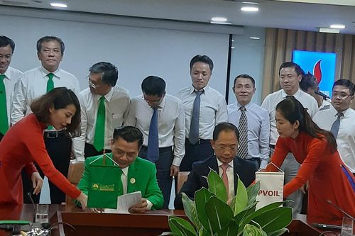 PVOIL và Tập đoàn Mai Linh hợp tác cung cấp chéo dịch vụ
