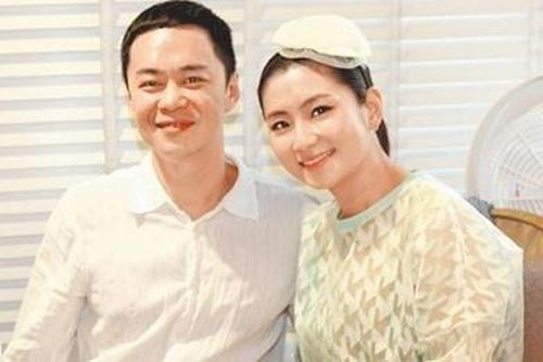 Selina (S.H.E) ăn tối với chồng cũ sau 3 năm không nhìn mặt