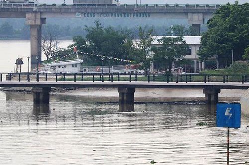 Biến chứng tích lịch sử thành cầu đi bộ