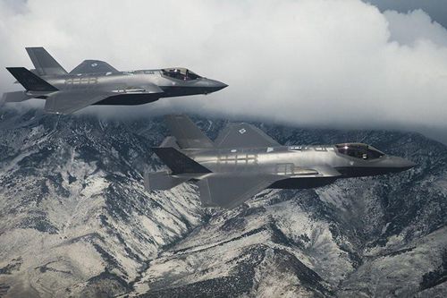 Rúng động quan chức Mỹ trình ông Trump kế hoạch tấn công cơ sở dầu mỏ Iran