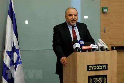 Cựu Bộ trưởng Quốc phòng Israel kêu gọi lập chính phủ liên minh