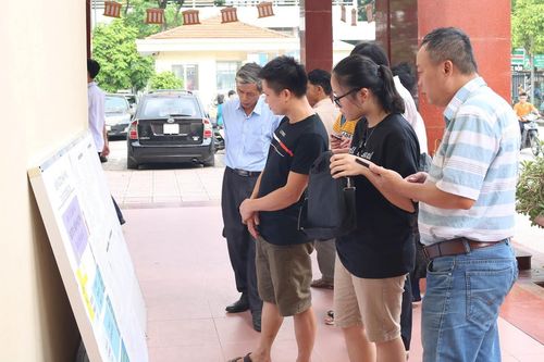 9 cán bộ ở Hòa Bình bị kỷ luật vì con được nâng điểm