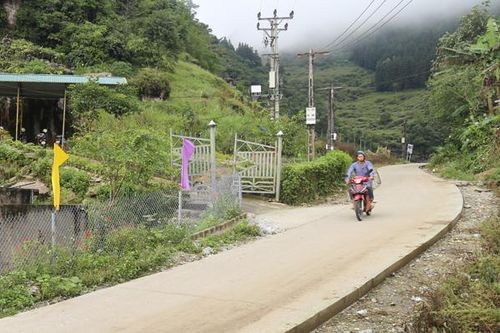 Giao thông nông thôn thúc đẩy phát triển kinh tế