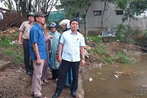 Đoàn đại biểu Quốc hội tỉnh Quảng Trị giám sát công tác giải quyết kiến nghị của cử tri