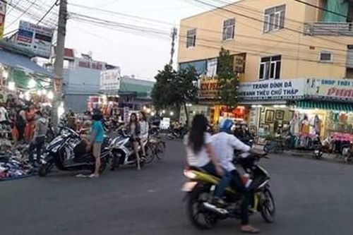 Xóa 'điểm nóng' về an ninh, trật tự ở khu dân cư Việt Sing
