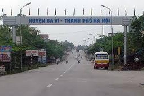 Giám đốc Văn phòng đăng ký đất đai 'phù phép' đất nông trường thành đất ở