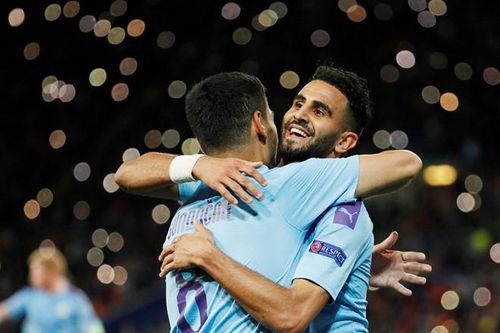 Man City thắng 3-0 với đội hình chỉ có 1 trung vệ
