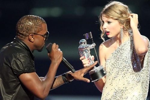 Taylor Swift gọi chồng Kim Kardashian là kẻ hai mặt