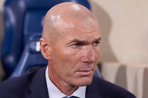 CĐV Real Madrid lại đòi sa thải Zidane, bán Courtois sau trận thua PSG