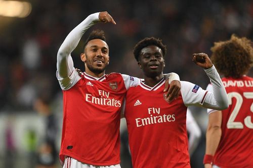 Phản đòn sắc lẹm, Arsenal đè bẹp Frankfurt