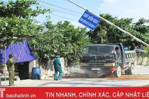 Chủ tịch UBND tỉnh chỉ đạo tiếp tục triển khai đồng bộ các giải pháp phòng chống dịch bệnh gia súc, gia cầm