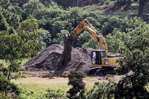 Phát hiện hàng chục thi thể bọc nilon trong giếng sâu ở Mexico