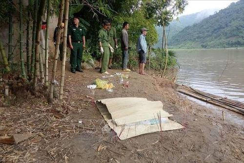 Tìm thấy thi thể bé trai sau 3 ngày mất tích ở Nghệ An
