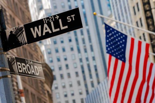 Điều gì khiến FED New York bơm vội hàng trăm tỷ USD vào thị trường tiền tệ ngắn hạn?