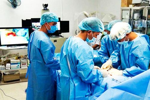 Cấp cứu ngư dân viêm ruột thừa ở Trường Sa